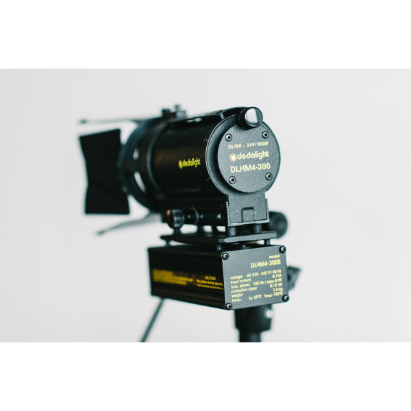 Прибор DEDOLIGHT Tungsten Light Head DLHМ4-300